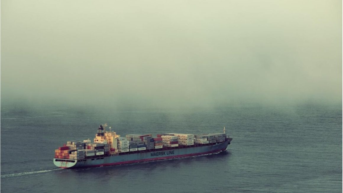 The Shipping Industry’s Carbon Footprint: Reducing CO₂ Emissions in Shipping